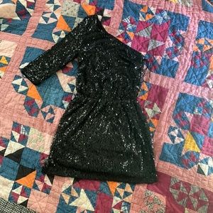 sparkle sequence dress, one sleeve. Black in great condition.